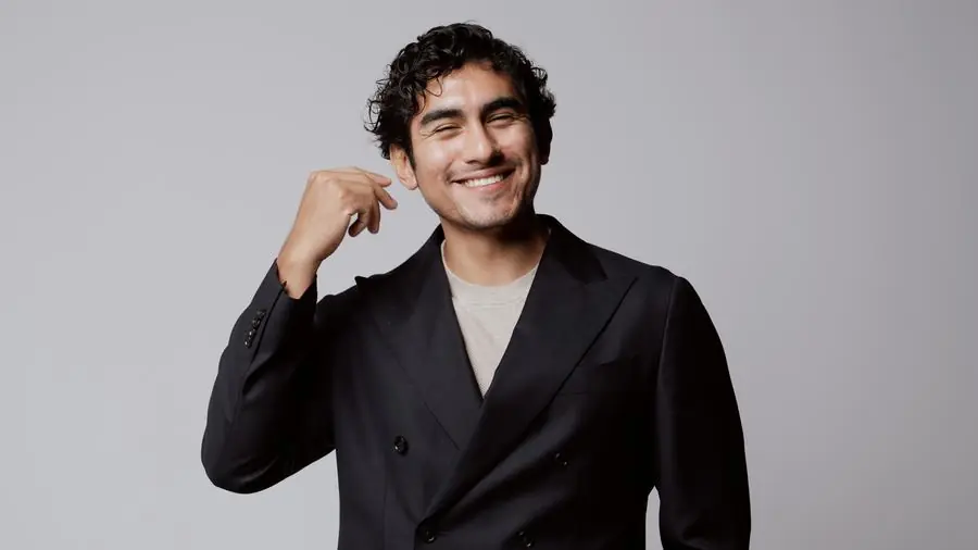 Lenny Ramos headshot, look 7